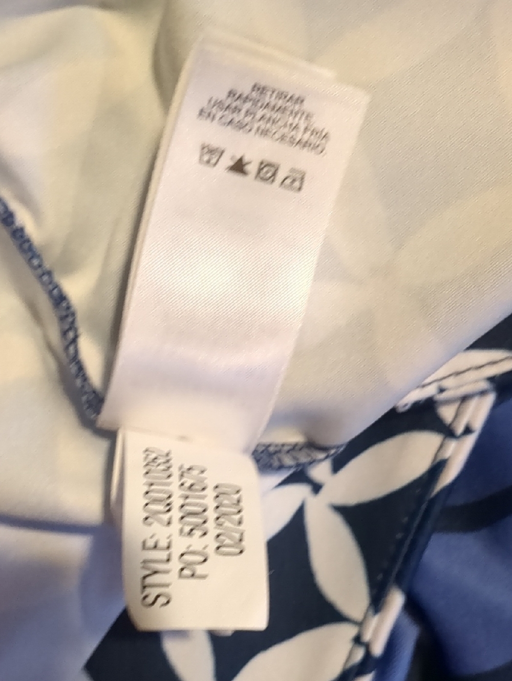 Vineyard Vines Margo UPF Shirt Dress - Picture 11 of 12